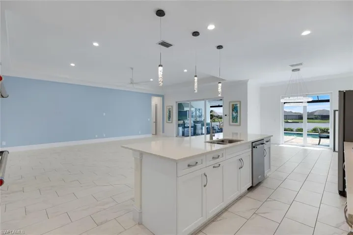 14386 Laguna Springs Ln, Naples, Florida 34114
