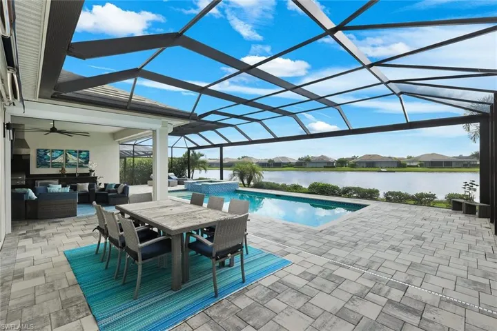 14386 Laguna Springs Ln, Naples, Florida 34114