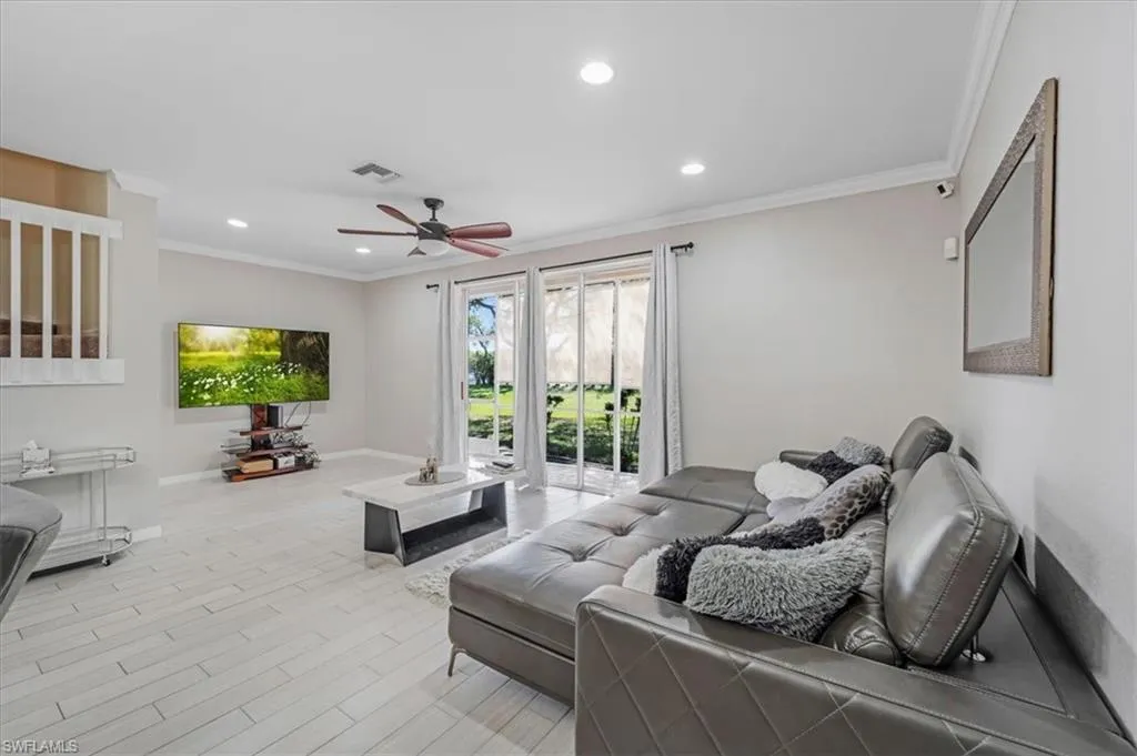 10006 Salina ST, Fort Myers, FL 33905,224010415