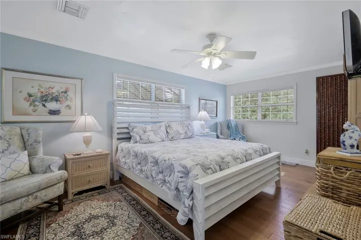Master Bedroom-1