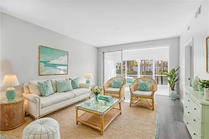 Beautifully remodeled 3BR/2BA lakefront  with garage. Virtually staged for decor' inspiration