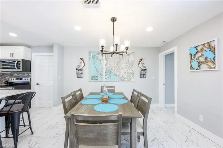 3505 Se 16th Pl, Cape Coral, Florida 33904