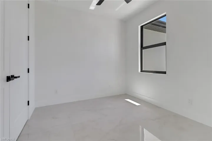 Bedroom 4 or Den/Office