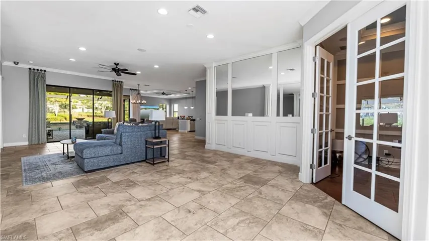 8591 Maggiore Ct, Naples, Florida 34114