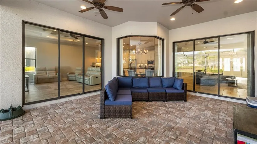 8591 Maggiore Ct, Naples, Florida 34114