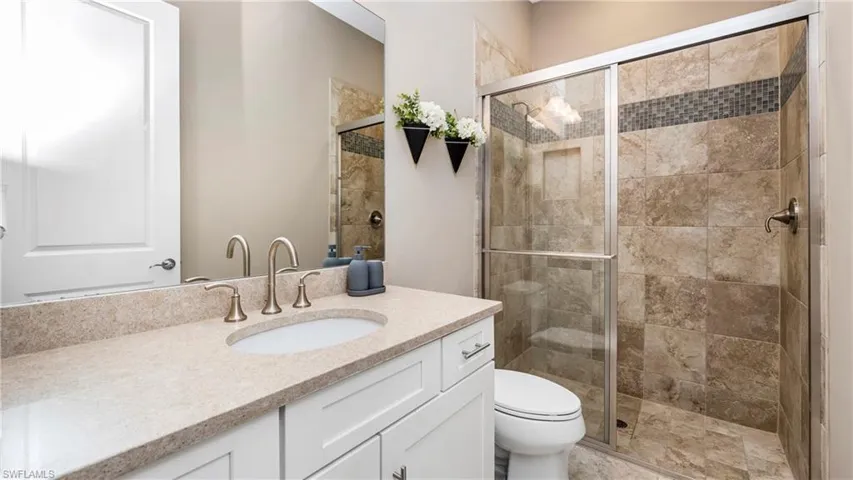 8591 Maggiore Ct, Naples, Florida 34114
