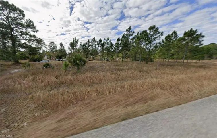 1226 Chrysler St, Lehigh Acres, Florida 33974