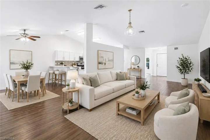 Staged Photo Open-concept living space f