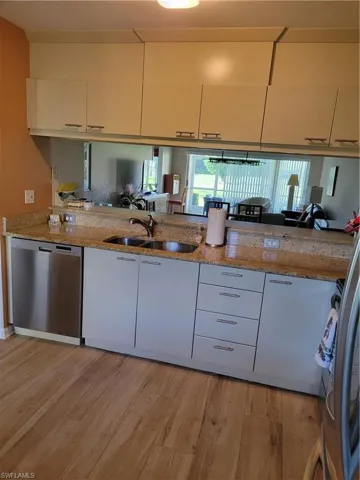 1001 Eastham Way 106, Naples, Florida 34104