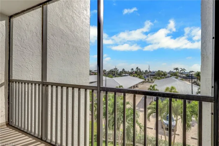 6612 Estero Blvd 301, Fort Myers Beach, Florida 33931