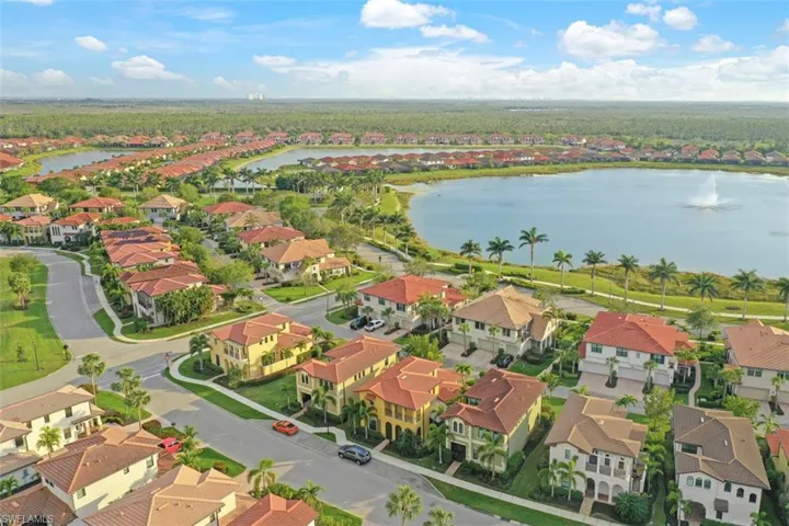 1316  Kendari  TER, Naples, FL 34113