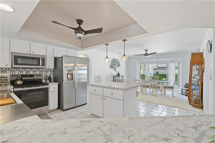 606 Se 15th St, Cape Coral, Florida 33990