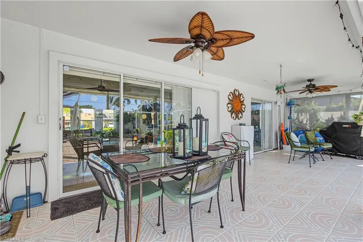 606 Se 15th St, Cape Coral, Florida 33990