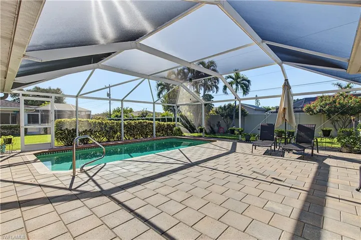 606 Se 15th St, Cape Coral, Florida 33990