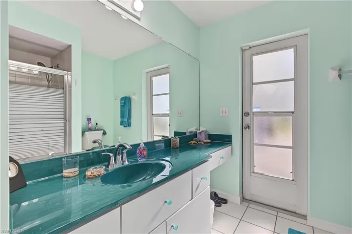 606 Se 15th St, Cape Coral, Florida 33990