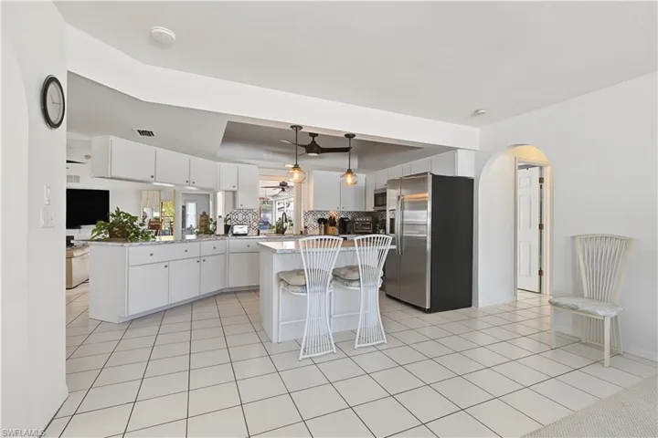 606 Se 15th St, Cape Coral, Florida 33990