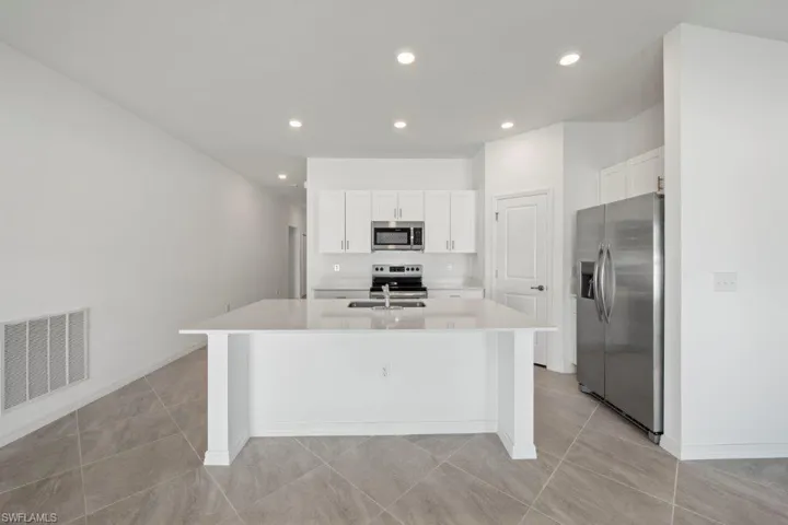 2902 19th St Sw, Lehigh Acres Fl 33976