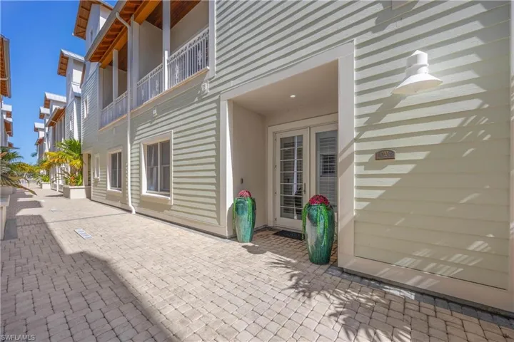 Entry just steps away from pool