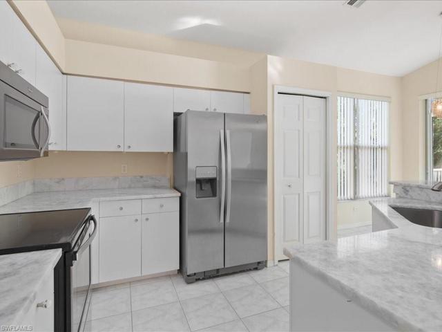 22987  Lone Oak  DR, Estero, FL 33928