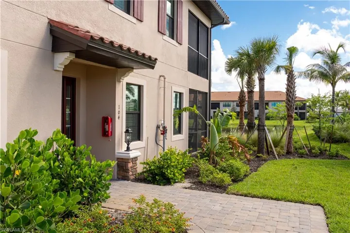 15335 Lucerna St 104, Naples, Florida 34114