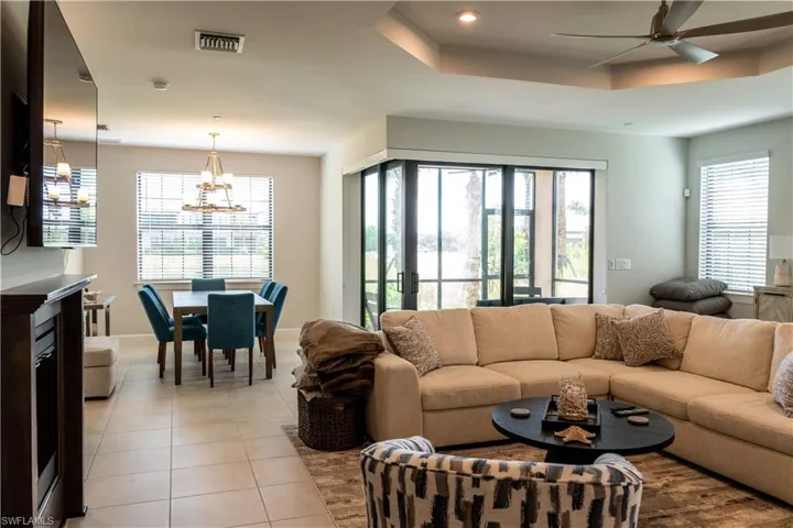 15335 Lucerna St 104, Naples, Florida 34114