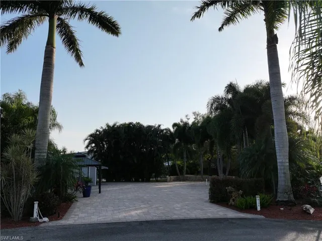 View of home's community