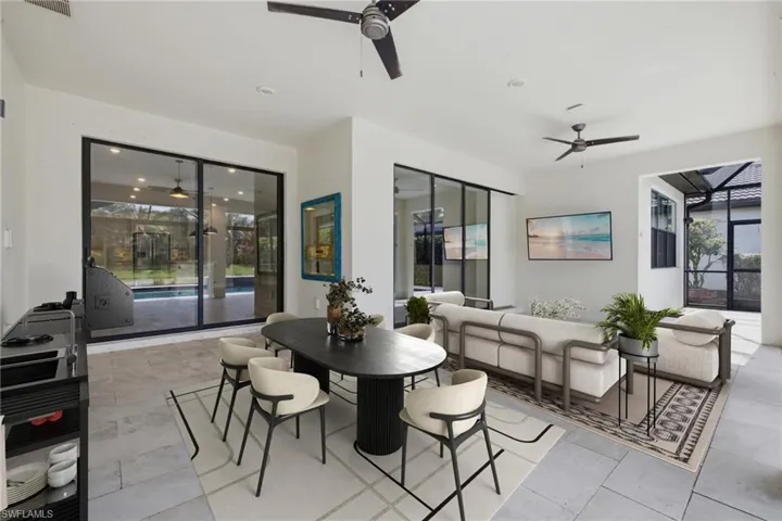 16277 Borelle Cir, Naples, Florida 34110