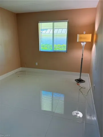 Very bright and airy 2nd bedroom or office or both!
