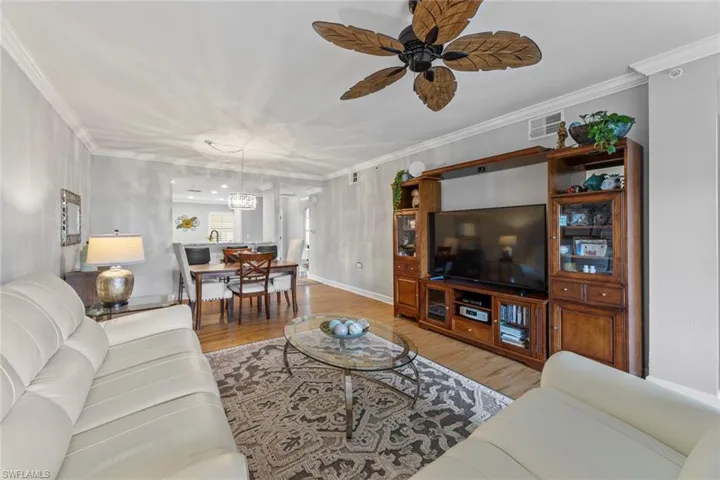 3009 Driftwood WAY # 2801, NAPLES FL 34109