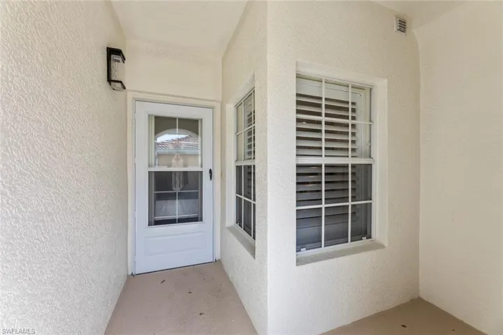 3009 Driftwood WAY # 2801, NAPLES FL 34109