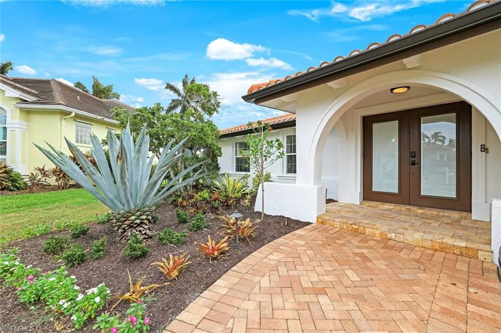 418 Tarpon Ct, Marco Island Fl 34145, 4 Bedrooms Bedrooms, ,3 BathroomsBathrooms,Residential,For Sale,Tarpon,224088285