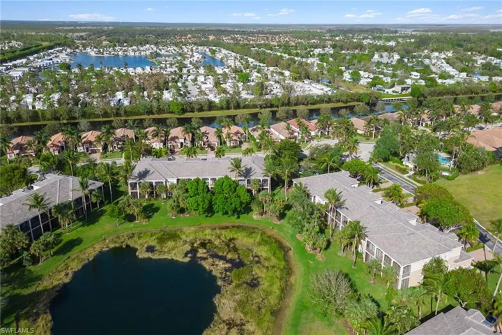 3053 Aviamar Cir 101, Naples, Florida 34114