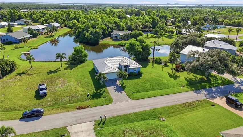 4507 Lake Heather Cir, Other, Florida 33956