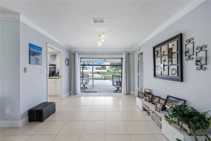 1221 SE 32nd  TER, Cape Coral, FL 33904