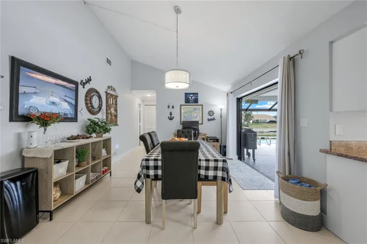 dining area off kitchen