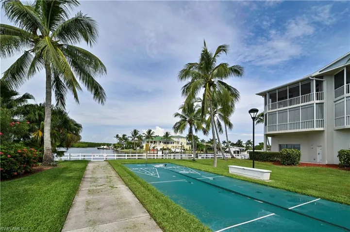 Surrounding community featuring shuffleboard