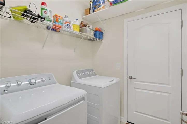 4386  Bluegrass  DR, Fort Myers, FL 33916
