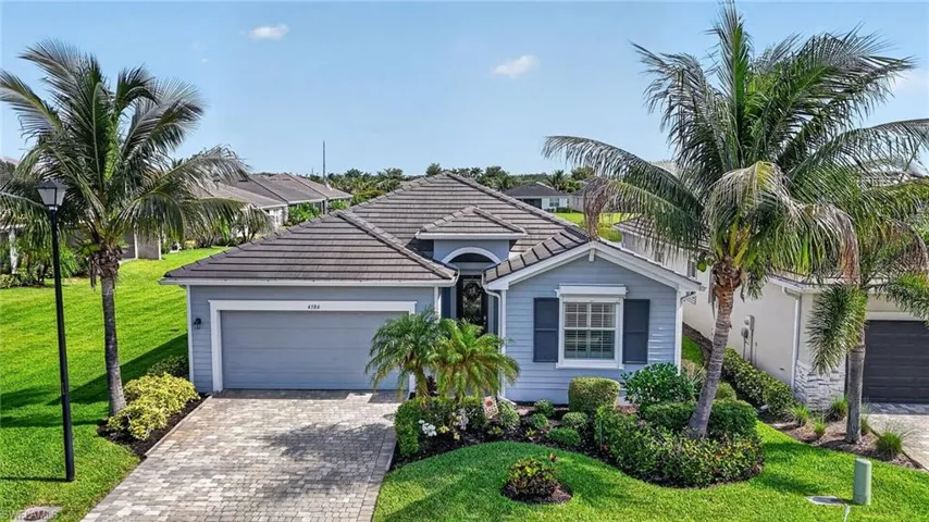 4386  Bluegrass  DR, Fort Myers, FL 33916