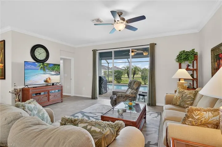 4386  Bluegrass  DR, Fort Myers, FL 33916