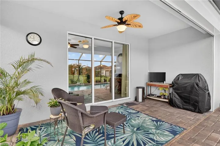 4386  Bluegrass  DR, Fort Myers, FL 33916