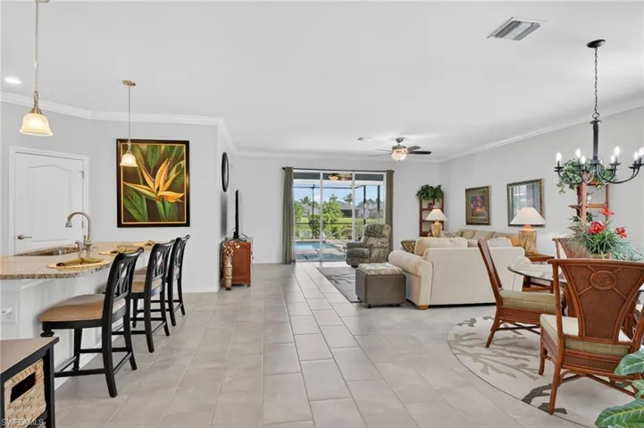 4386  Bluegrass  DR, Fort Myers, FL 33916