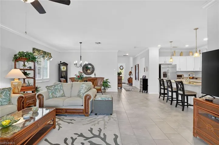 4386  Bluegrass  DR, Fort Myers, FL 33916