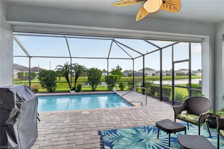 4386  Bluegrass  DR, Fort Myers, FL 33916
