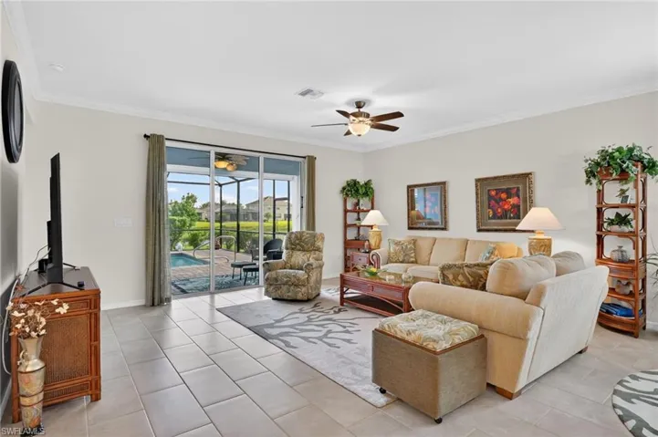 4386  Bluegrass  DR, Fort Myers, FL 33916