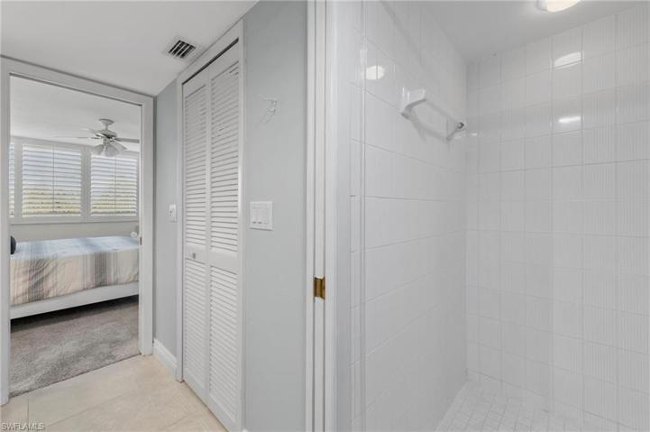 Walk In Shower in Master Bathroom