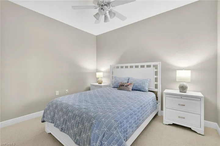 Guest bedroom.