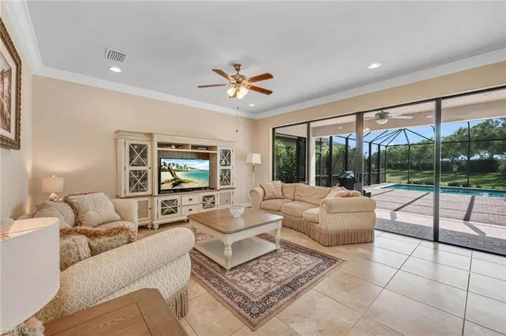 3306 Baltic DR, NAPLES FL 34119