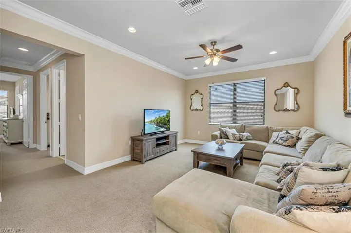 3306 Baltic DR, NAPLES FL 34119
