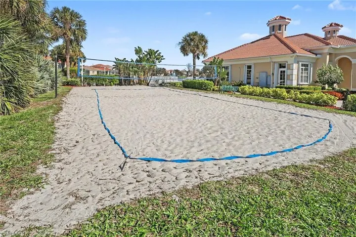 8700 Spring Mountain Way, Fort Myers, Florida 33908