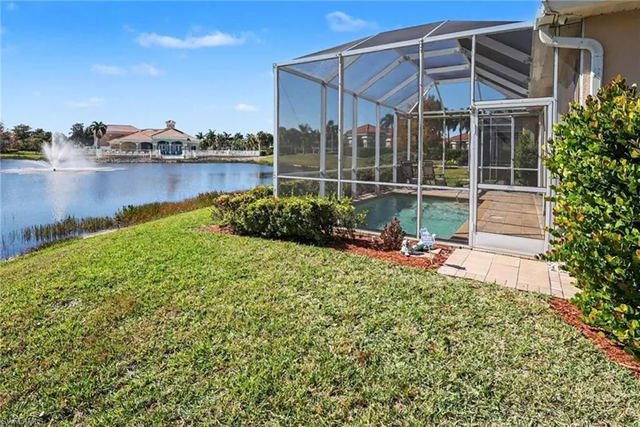 8700 Spring Mountain Way, Fort Myers, Florida 33908